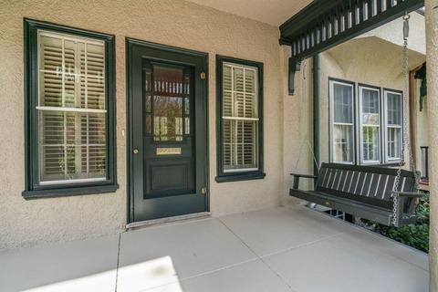 8 Griggs Ter, Brookline, MA 02446 photo 24