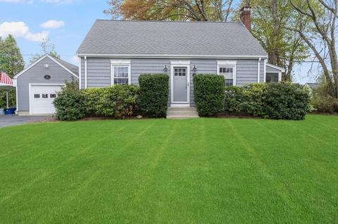 12 Blanchard Rd, Milford, MA 01757 | 26 Photos | MLS #73105967 - Movoto