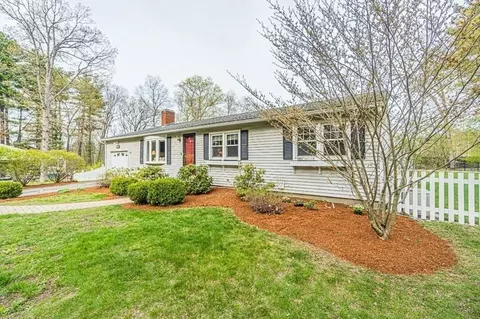 1883 Shirley Rd, Lancaster, MA 01523 photo 2