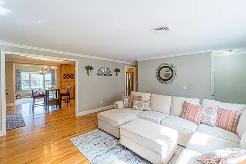 1883 Shirley Rd, Lancaster, MA 01523 photo 4