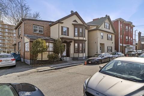 15 Austin St, Lowell, MA 01854