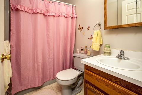 707 Valentine St, Fall River, MA 02720 photo 27