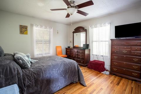 707 Valentine St, Fall River, MA 02720 photo 28