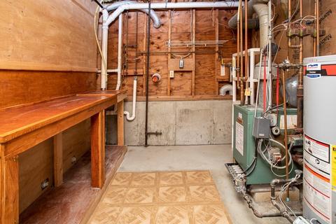 707 Valentine St, Fall River, MA 02720 photo 16