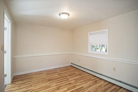 707 Valentine St, Fall River, MA 02720 photo 9
