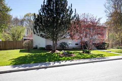 707 Valentine St, Fall River, MA 02720 photo 5