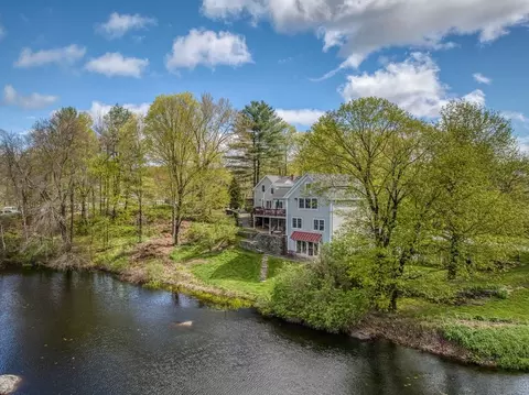 101 Ayer Rd, Harvard, MA 01451