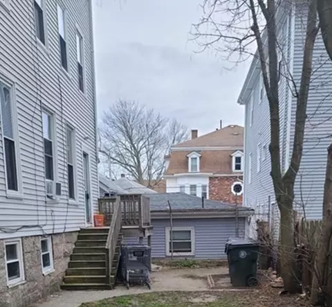 672 Second St, Fall River, MA 02721 photo 2