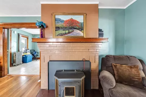 28 Meredith St, Springfield, MA 01108 photo 9