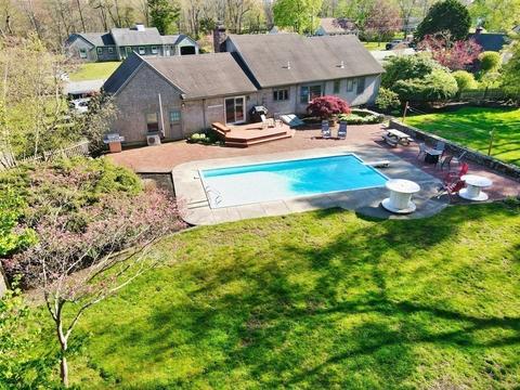 21 Lantern Ln, Acushnet, MA 02743 photo 9