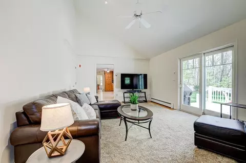 31 Enos Cir, Reading, MA 01867 photo 17