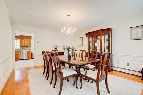 31 Enos Cir, Reading, MA 01867 photo 11