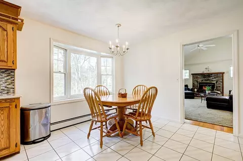 31 Enos Cir, Reading, MA 01867 photo 16