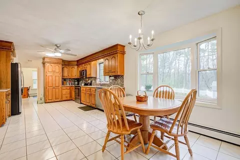 31 Enos Cir, Reading, MA 01867 photo 13