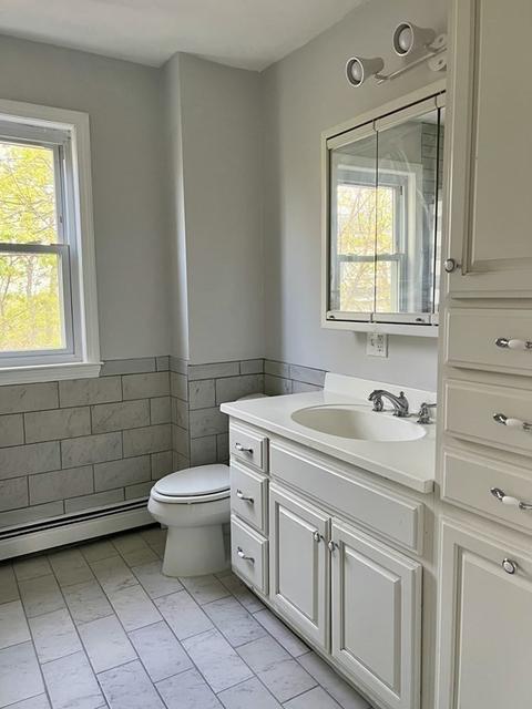 13 Beacon St, Reading, MA 01867 photo 5