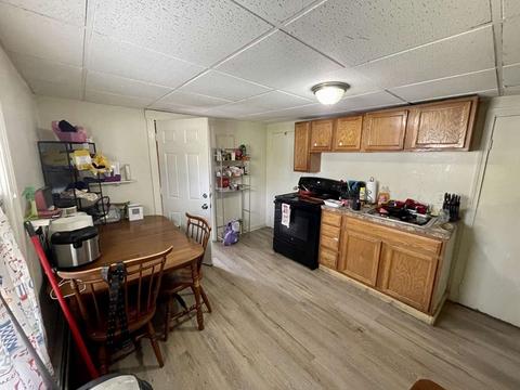 27 Lafayette St, Worcester, MA 01610 photo 8