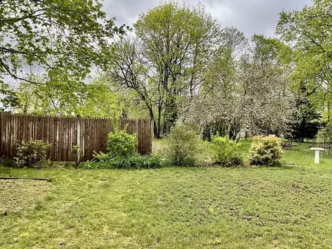 10 Sawyer St, Wareham, MA 02571 photo 6