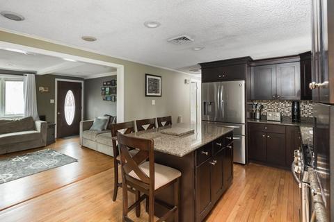 59 Cliff Rd, Bourne, MA 02532 photo 8