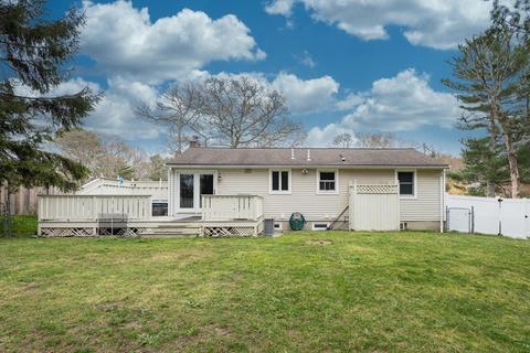 59 Cliff Rd, Bourne, MA 02532 photo 3