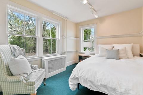 241 Central, Hingham, MA 02043 photo 12