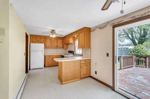 7 Riley St, Easthampton, MA 01027 photo 10