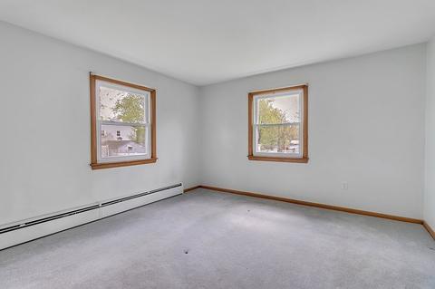 7 Riley St, Easthampton, MA 01027 photo 20