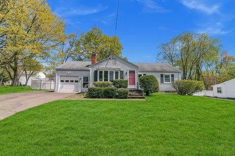 7 Riley St, Easthampton, MA 01027 photo 1
