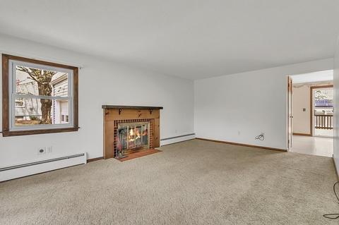 7 Riley St, Easthampton, MA 01027 photo 16