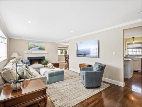 43 Windsor Rd, Stoneham, MA 02180 photo 3