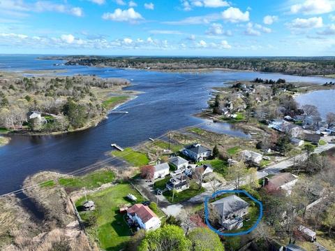 1 Roosevelt St, Wareham, MA 02571 photo 2