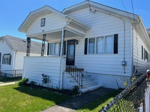 380 Johnson, Fall River, MA 02723