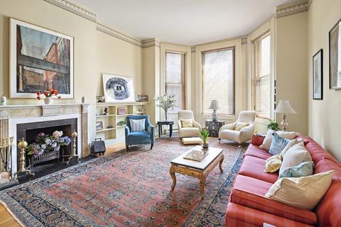 79 Beacon St #B, Boston, MA 02108