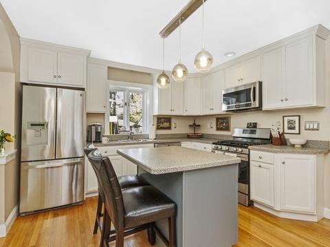 435 Old Post Rd, Walpole, MA 02081 photo 6