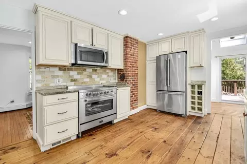 780 Main St, Concord, MA 01742 photo 3