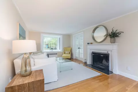 88 Lindbergh Ave, Needham, MA 02494 photo 5