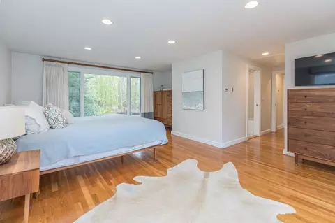 88 Lindbergh Ave, Needham, MA 02494 photo 11