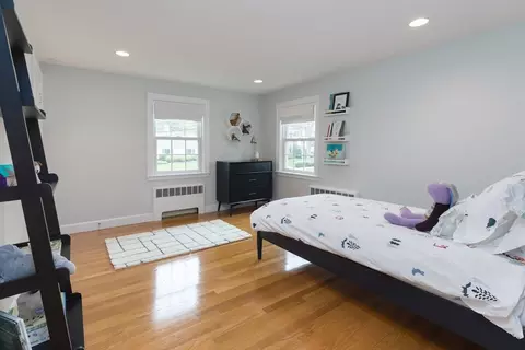 88 Lindbergh Ave, Needham, MA 02494 photo 15