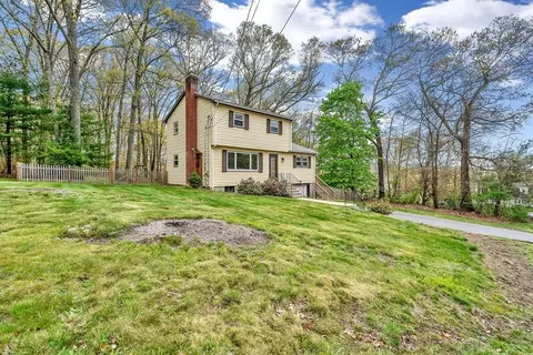 4 Walker Rd, Franklin, MA 02038 photo 13