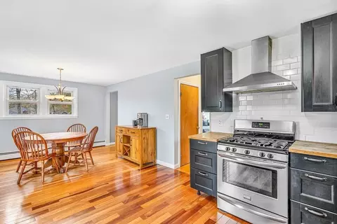 4 Walker Rd, Franklin, MA 02038 photo 6