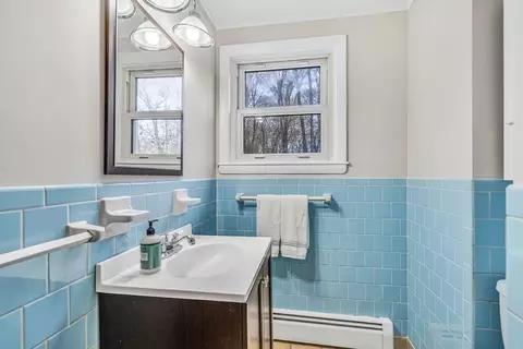 4 Walker Rd, Franklin, MA 02038 photo 24