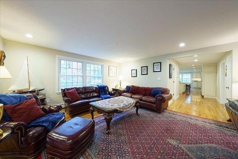 34 Mohawk, Canton, MA 02021 photo 11