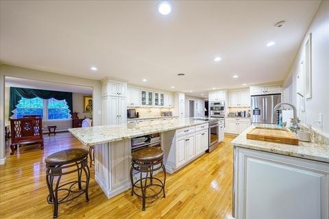34 Mohawk, Canton, MA 02021 photo 5