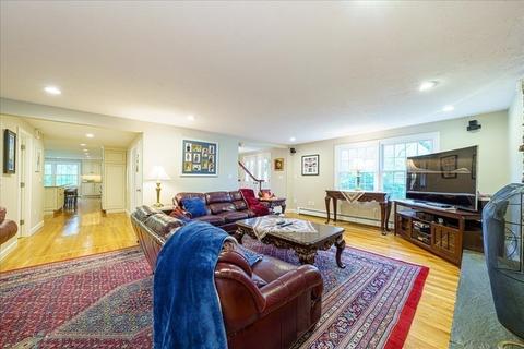 34 Mohawk, Canton, MA 02021 photo 10