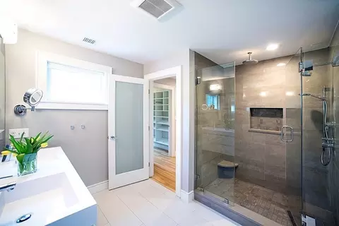 32 Pleasant St #32, Needham, MA 02492 photo 7