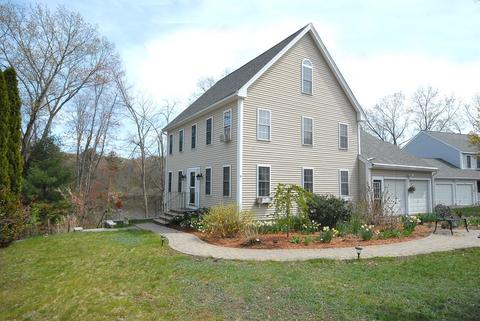 16 Taft Ave, Maynard, MA 01754 photo 1