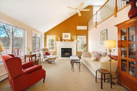 16 Taft Ave, Maynard, MA 01754 photo 3