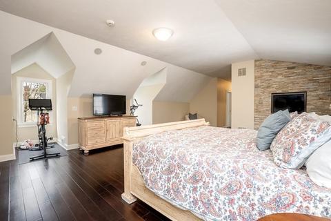 19 Dover Dr, Walpole, MA 02081 photo 24