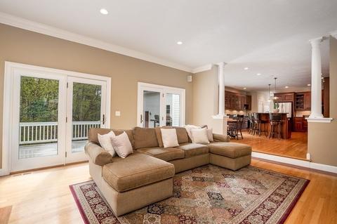 19 Dover Dr, Walpole, MA 02081 photo 14