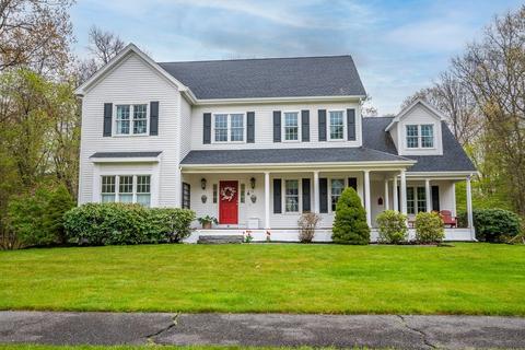 19 Dover Dr, Walpole, MA 02081