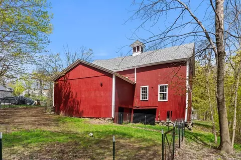 90 Mechanic St, Barre, MA 01005 photo 35